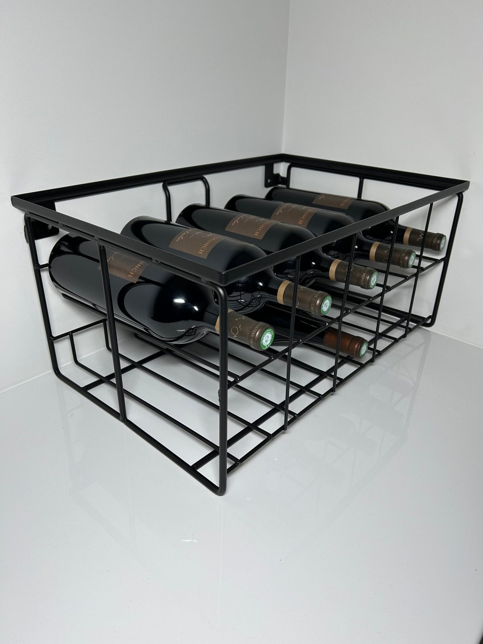 M5-2P | Model for 2-level magnums (for wall with plinth)